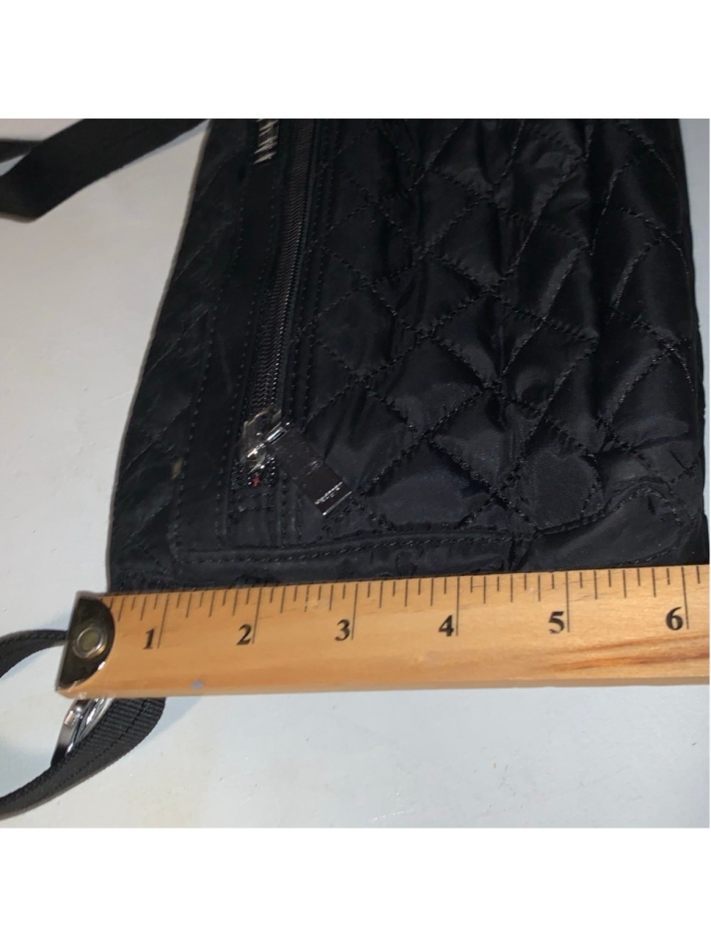 Women's Hedgren Black Quilted Crossbody Bag One Size with red Interior - Picture 16 of 16